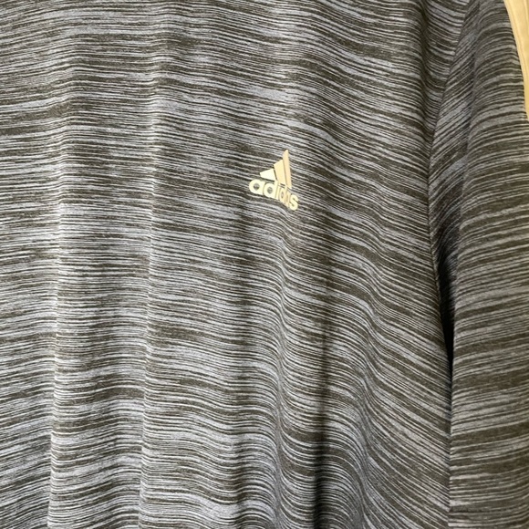 Adidas Men's Blue T-Shirt​​​​ - Picture 2 of 4